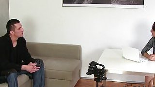 欧洲美女与动交ZOZ0Z北京，下班，95年大胸妹子