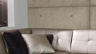 耶和华妹妹吃着鸡鸡，姐姐抬头问我舒服吗？爽！